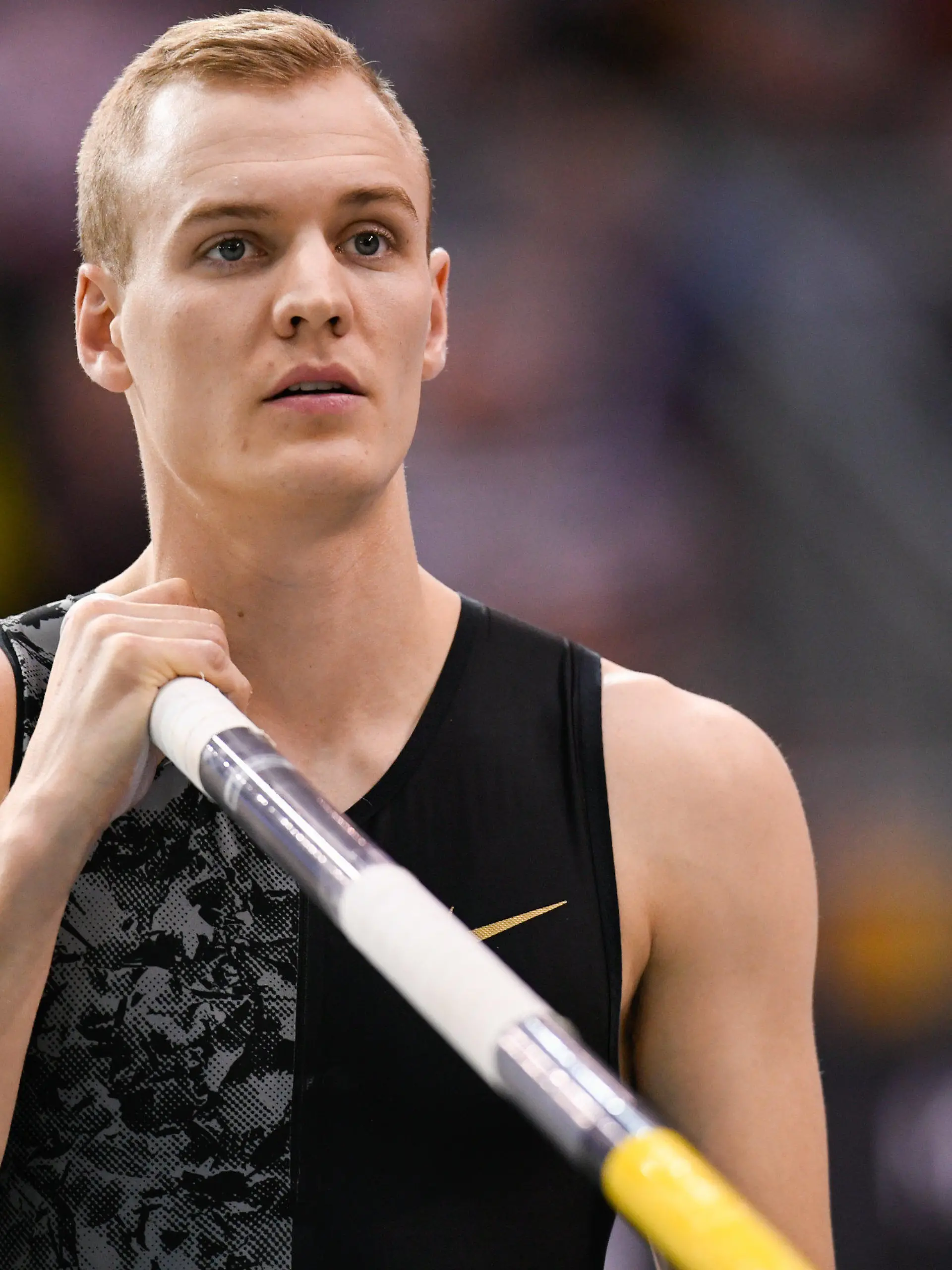 ARCHIV - 31.01.2020, Baden-Württemberg, Rheinstetten: Leichtathletik: INDOOR-Meeting Karlsruhe, Sam Kendricks aus den USA beim Stabhochsprung. (zu dpa: «Stabhochsprung-Weltmeister Kendricks nach Positivtest in Quarantäne») Foto: Tom Weller/dpa +++ dpa-Bildfunk +++