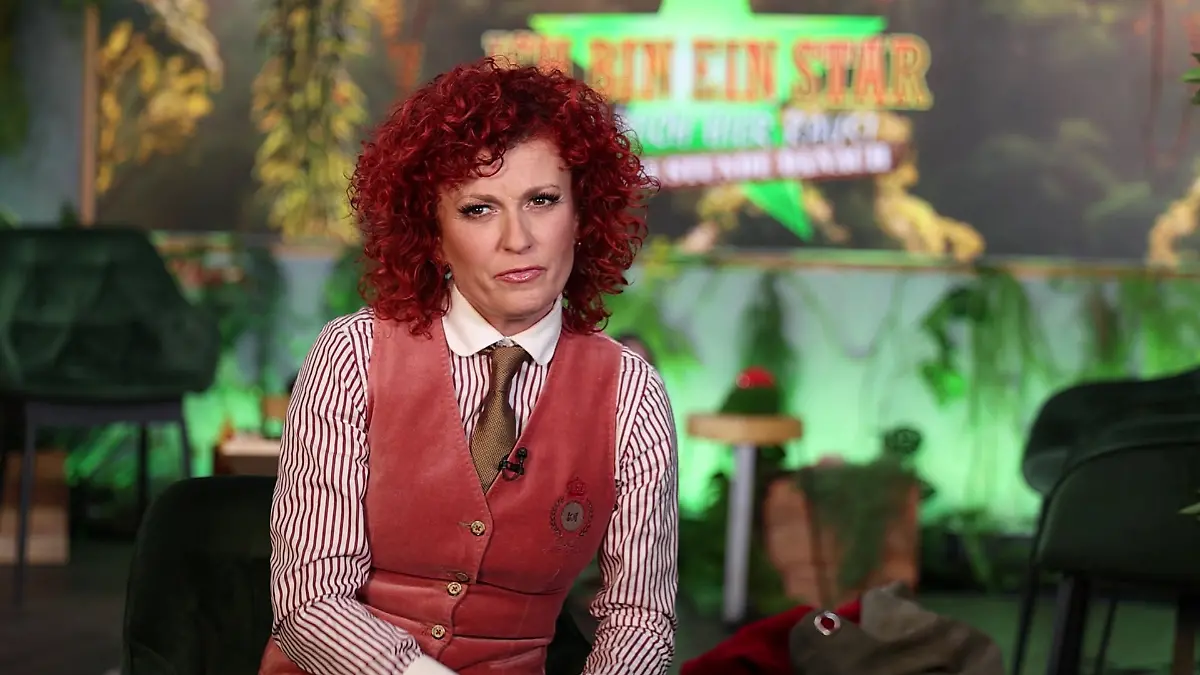 Lucy Diakovska im RTL-Interview. 