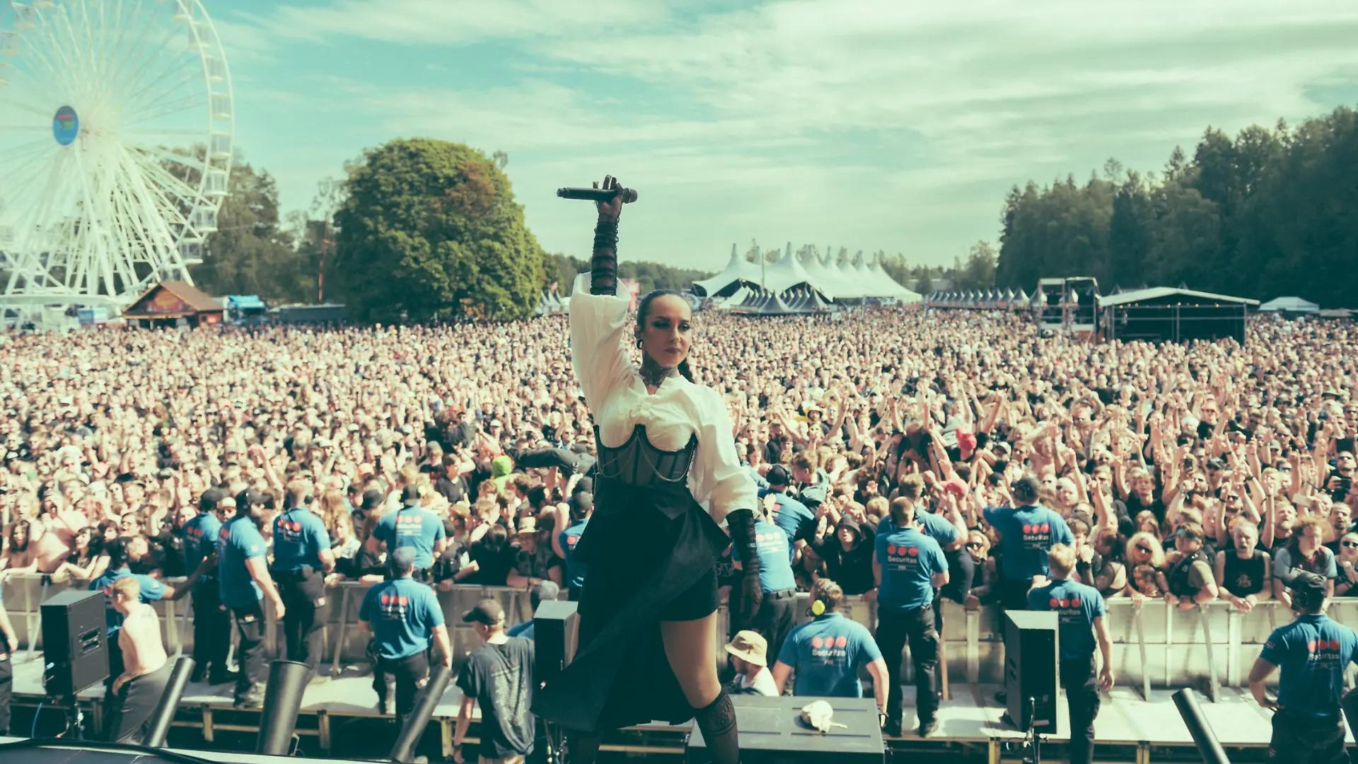 Tatiana _ Jinjer - photo credit_Jake Owens.png