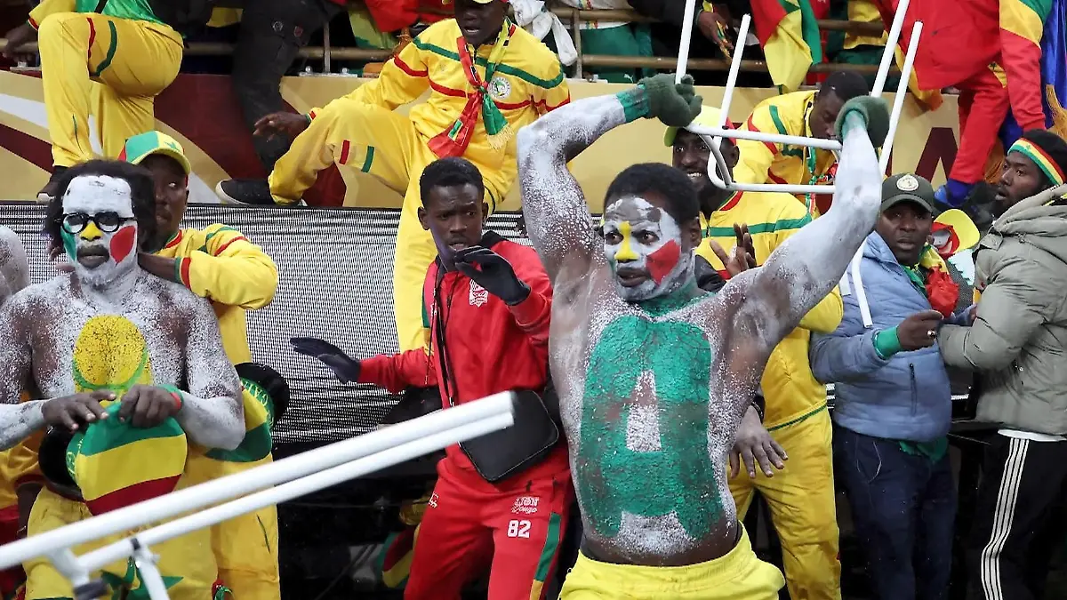 Elfer-Eklat, Platzsturm, Panenka-Flop! Das chaotischstes Afrika-Cup-Finale aller Zeiten Senegal jubelt