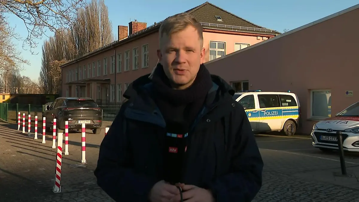 Horror in Berliner Kita! Kind (5) stirbt nach Unfall mit Terrassentür Tragödie in der Hauptstadt