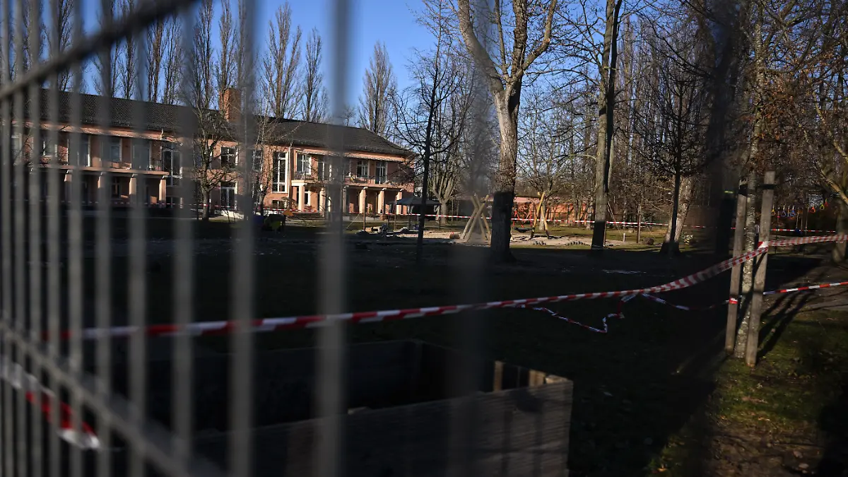 Kind stirbt bei Unfall in Berliner Kita