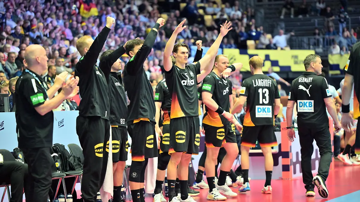 Deutschlands Handballer stehen in der EM-Hauptrunde.