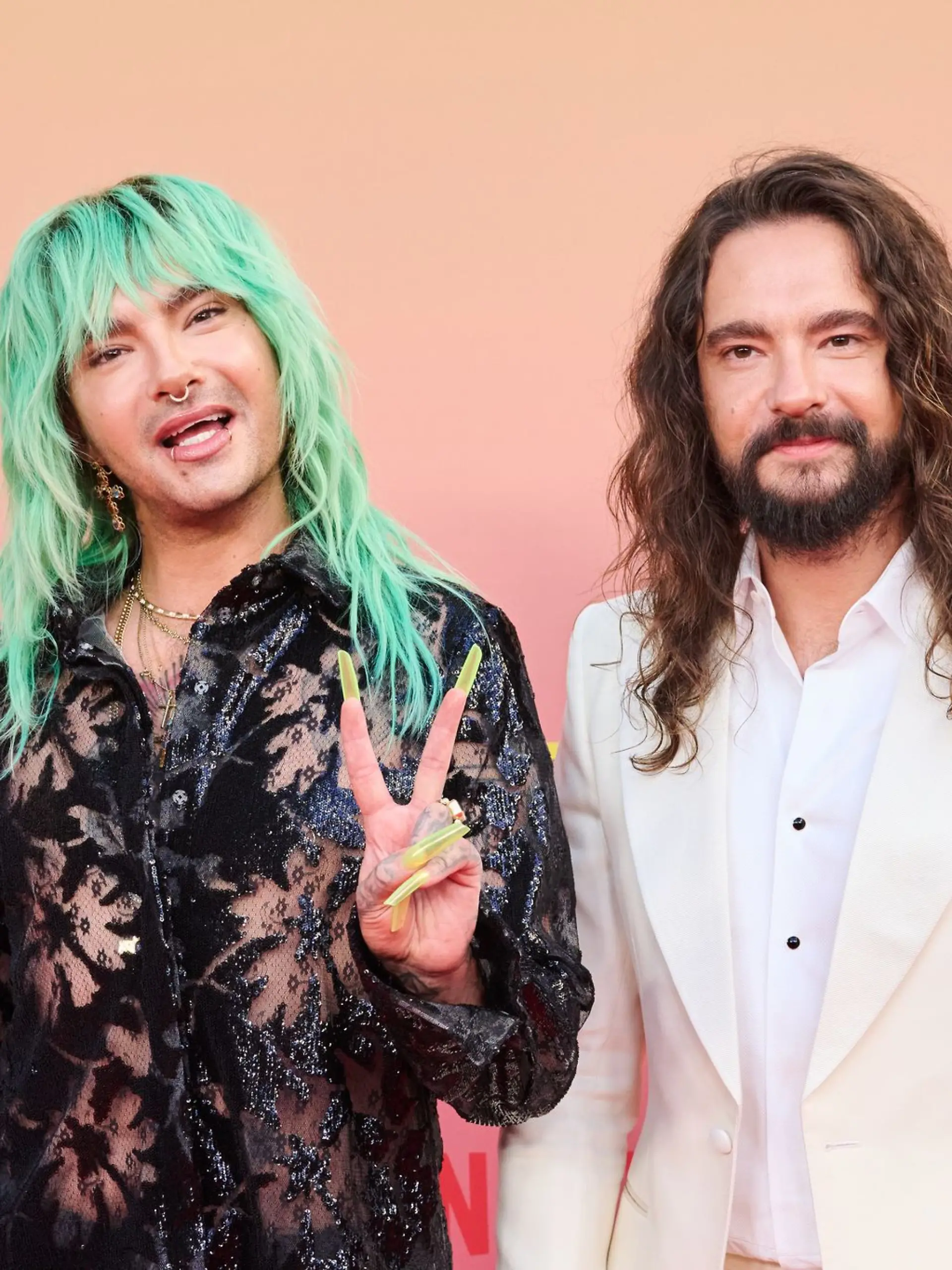 Bild zu: "Kaulitz-Twins moderieren „Wetten, dass..?” – jetzt spricht Bills Ex-Flirt Jannik Kontalis"