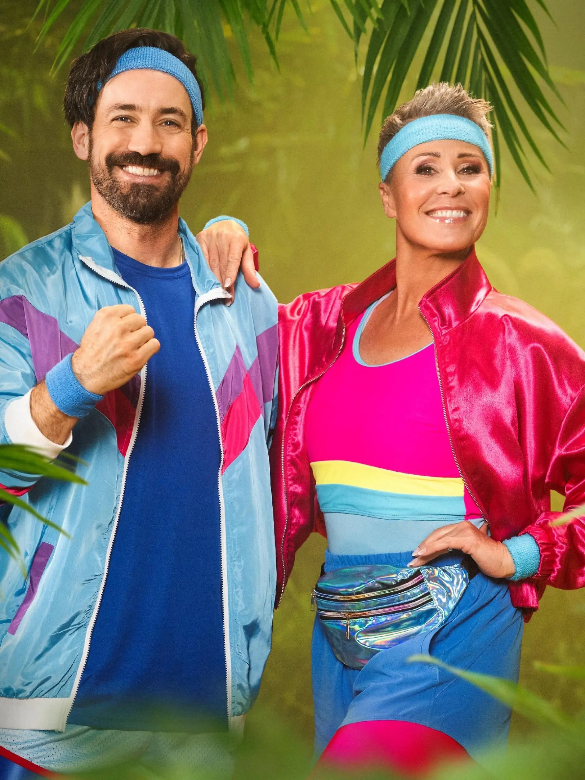 Die Moderatoren Jan Köppen und Sonja Zietlow bereiten sich auf das anstehende RTL Dschungelcamp 2026 vor.