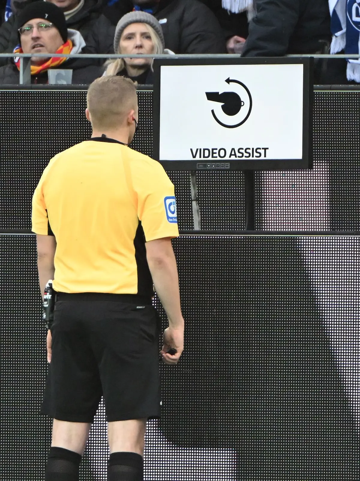 Bild zu: "Mehr Macht für Video-Referees: Auch Ecken auf Prüfstand"