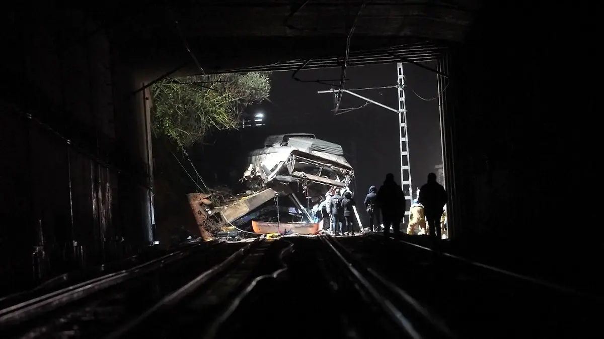 Erneut Zugunglück in Spanien Ein Toter, mehr als 30 Verletzte