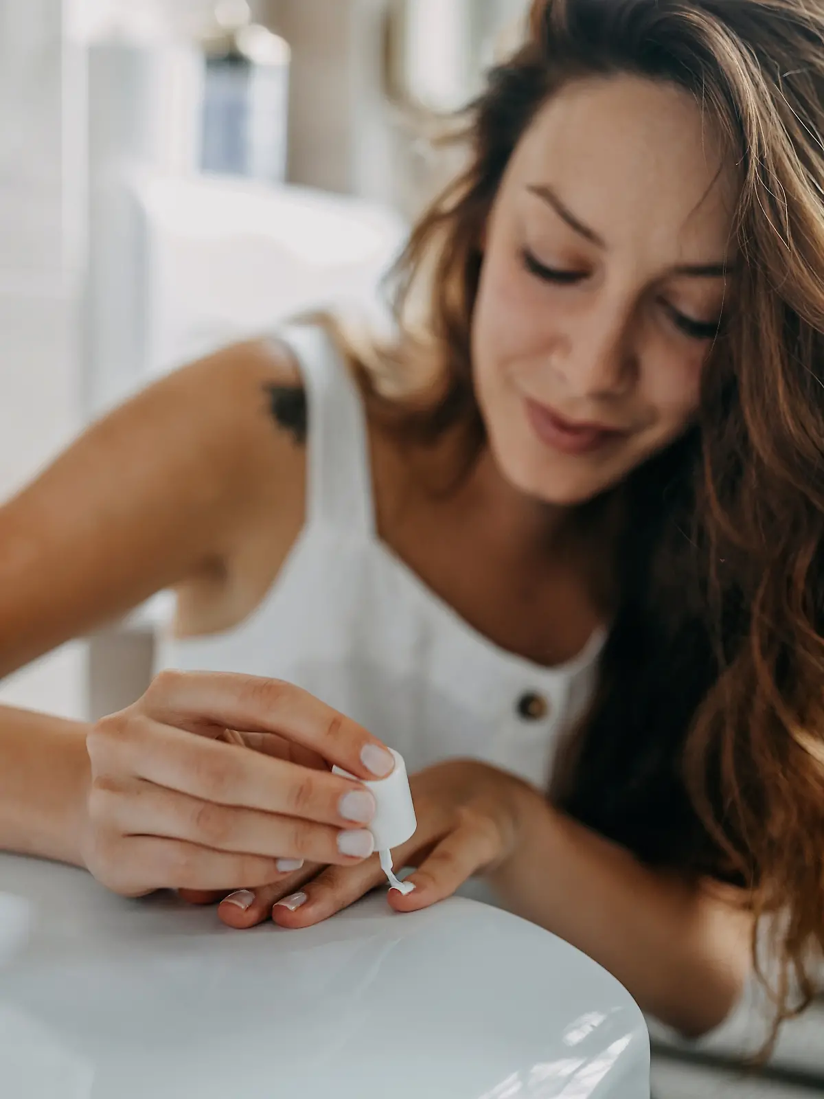 So umgehen Sie diese 3 Nagellack-Fehler.