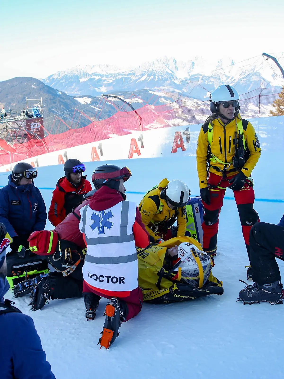 Bild zu: "Horrorsturz überschattet Training in Kitzbühel"