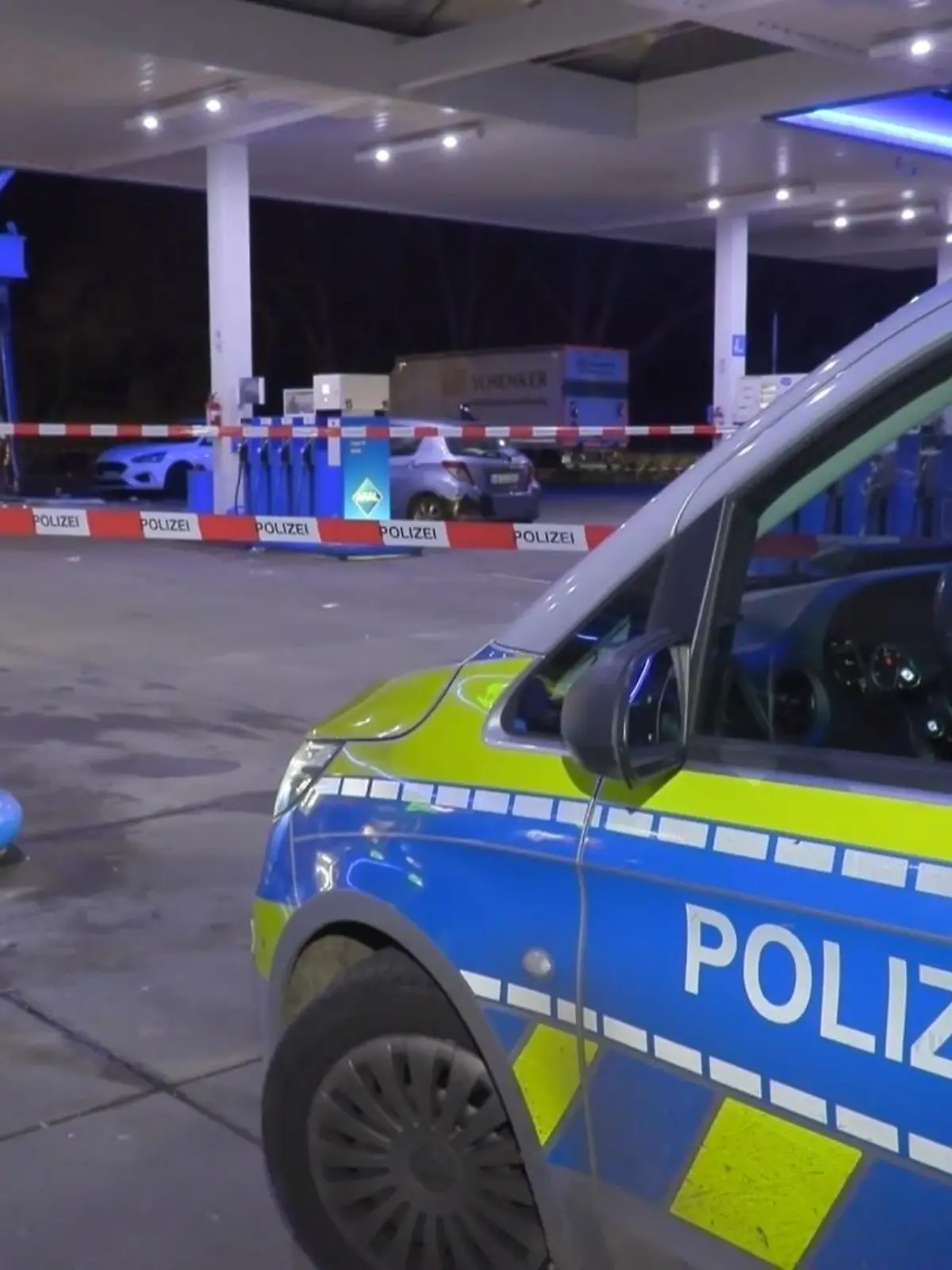 Bild zu: "Polizist bei dramatischer Verfolgungsjagd angefahren"