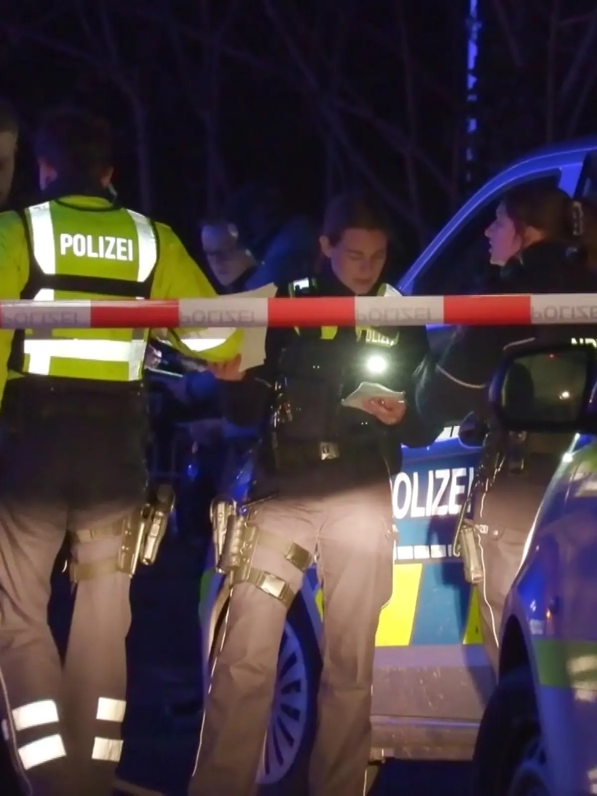 Nach der Festnahme ermittelt nun eine Mordkommission gegen die Insassen des Autos. 