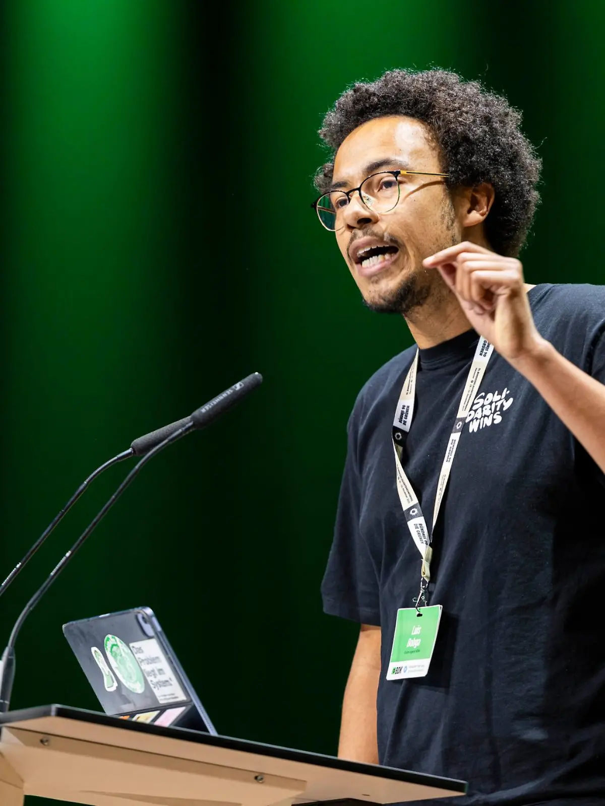 Bild zu: "„Hurensohn” Söder - jetzt geht’s Bobga an den Kragen"