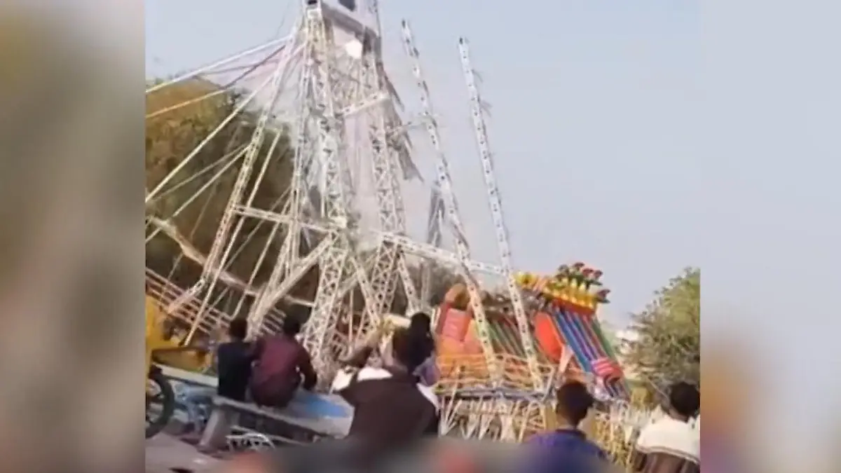 Fahrgeschäft bricht in sich zusammen – und reißt mehrere Schulkinder mit! Horror auf Jahrmarkt