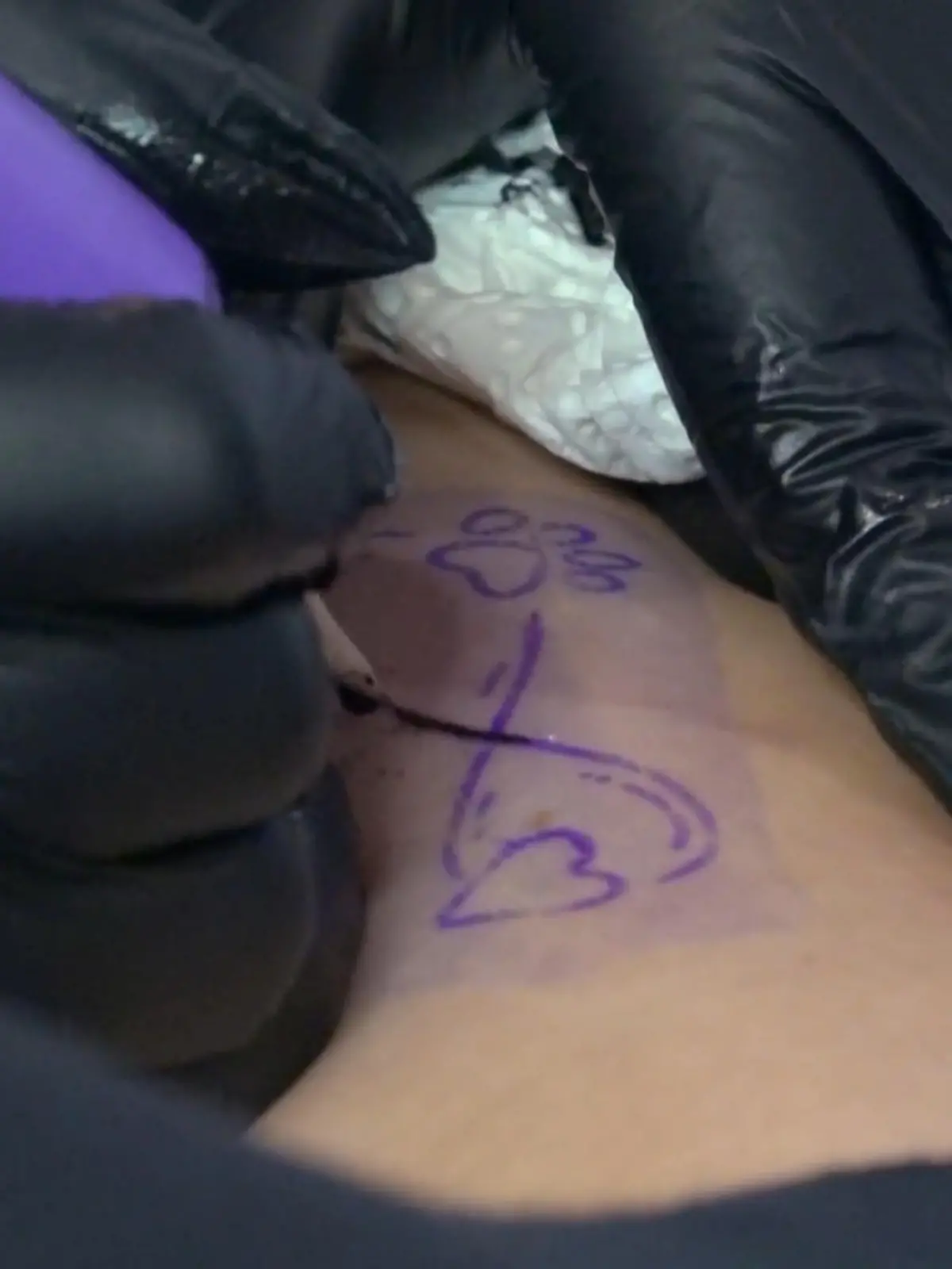 Bild zu: "Tattoo-Aktion für Tiere in Not"