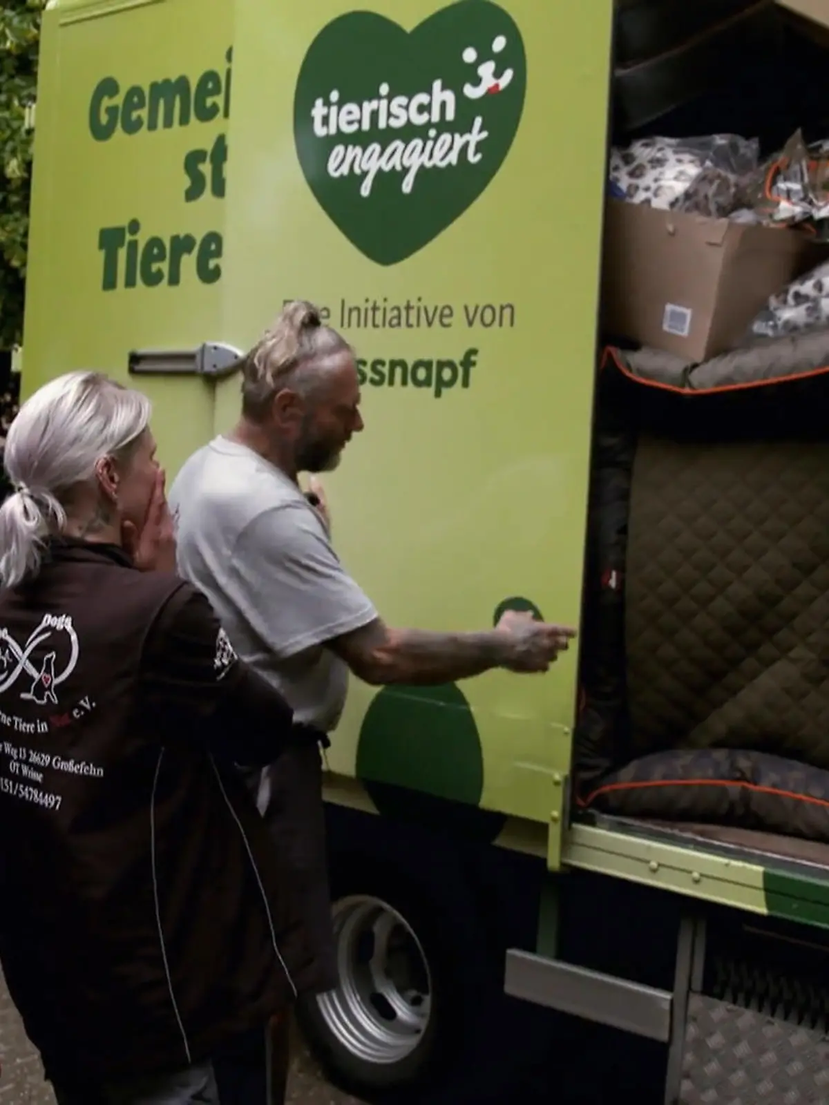 Bild zu: "Große Fressnapf Spende für die Hunde"