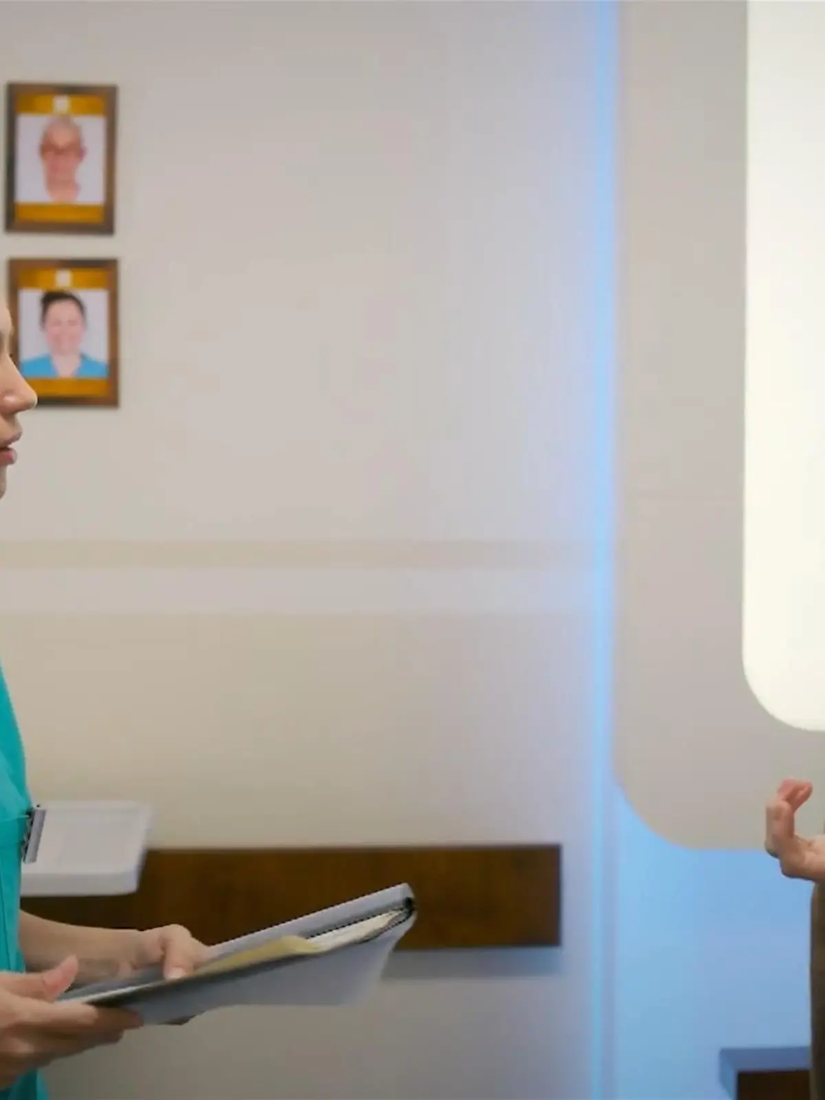 Bild zu: "AWZ-Spoiler! Valeas Mutter Emma verrät ausgerechnet Nathalie, was sie in Essen vorhat"