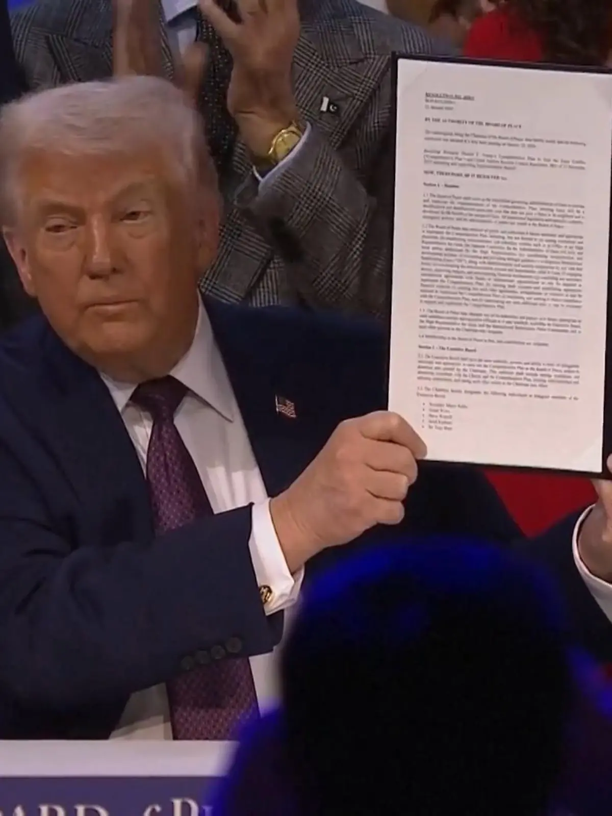 Bild zu: "Grönland-Krise vorerst entschärft! Davos und die Folgen"