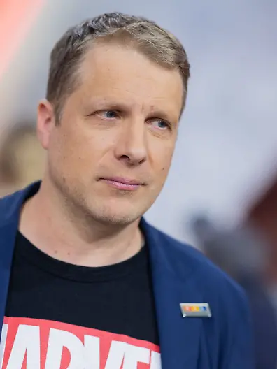 Bild zu: "Oliver Pocher platzt völlig der Kragen – wegen Amira Alys Baby-News!"