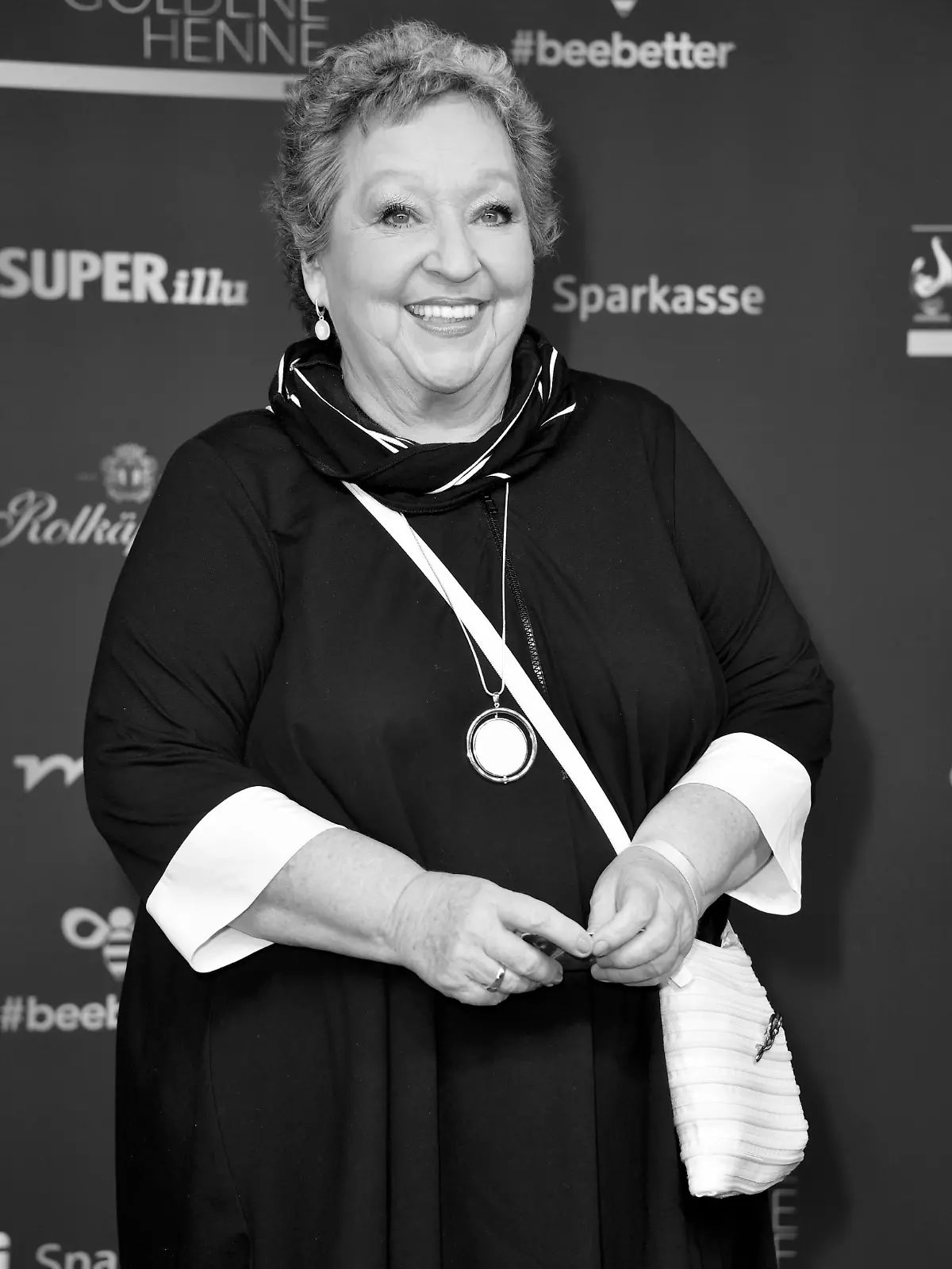 Bild zu: "Trauer um berühmten DDR-Star"