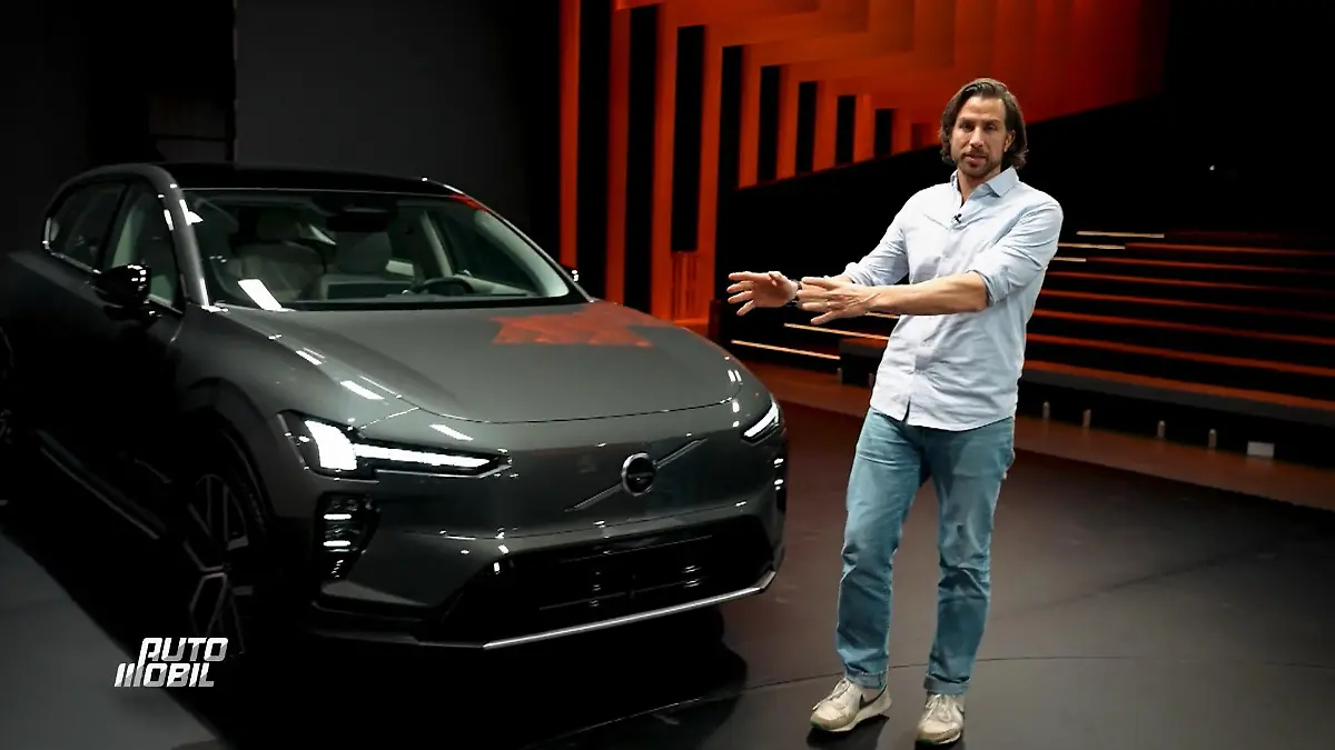 Andreas Jancke bei der Weltpremiere des Volvo EX60 Was kann das SUV?