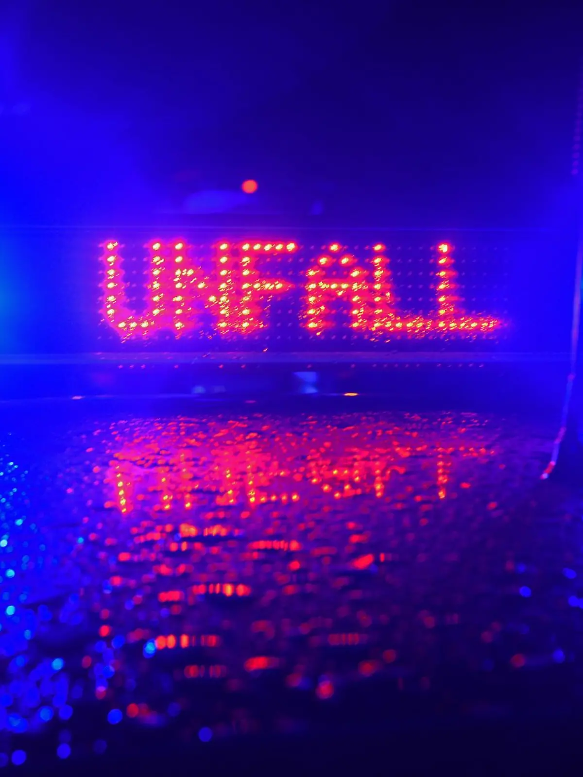 Bild zu: "Von Transporter angefahren! Junge (4) stirbt im Krankenhaus "