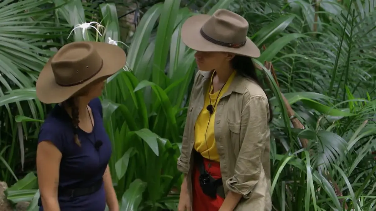 Das Aufeinandertreffen von Eva und Samira ist ... weird Kein Gezicke?