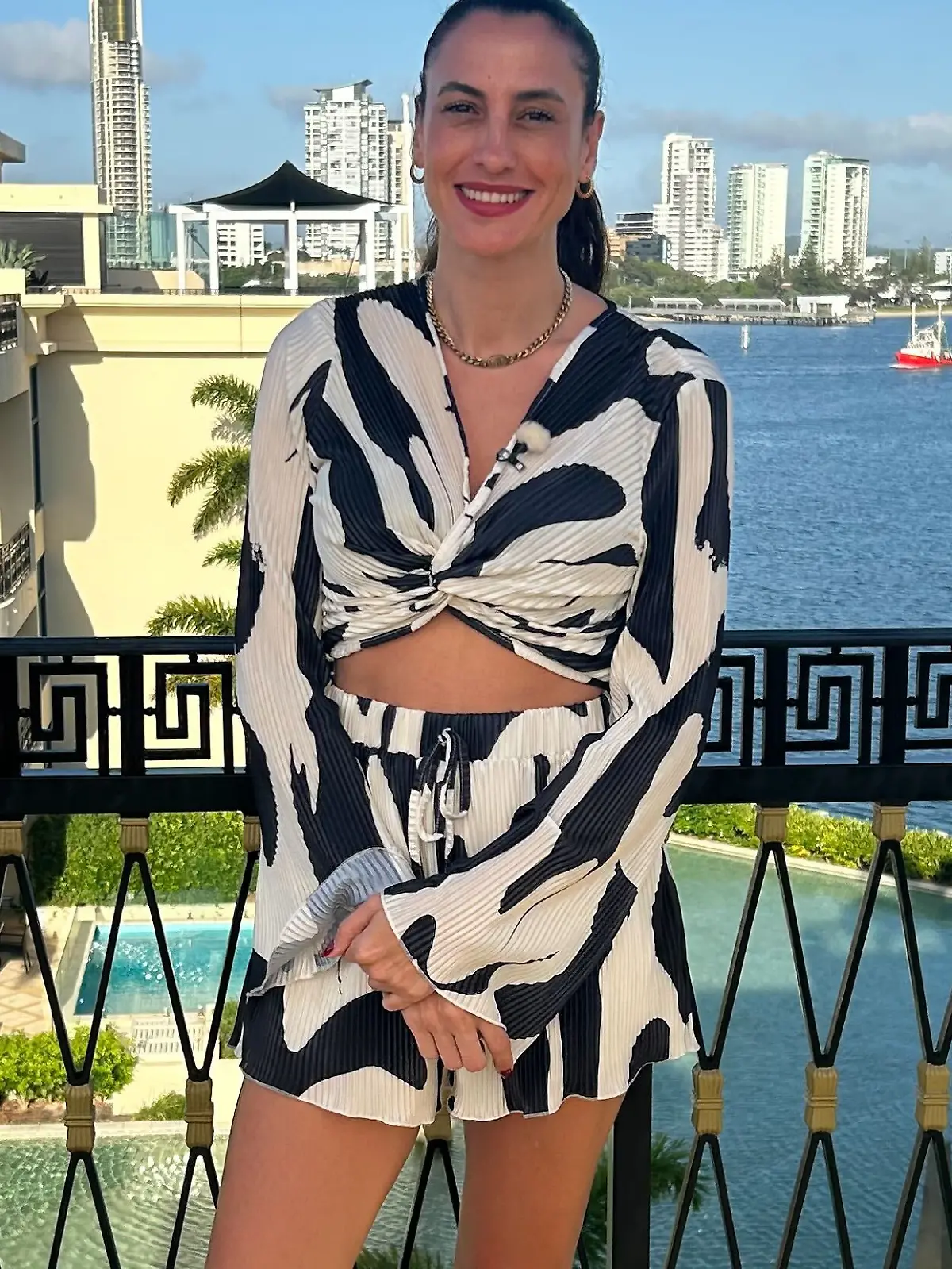 Samira Yavuz’ Dschungelbegleiterin Filiz Rose erzählt im RTL-Interview ihre Meinung zum Gespräch zwischen Eva und Samira. 