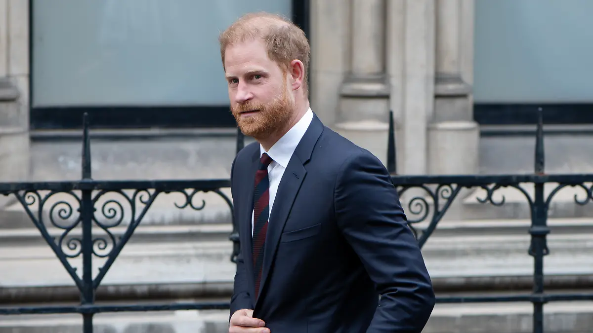 Prinz Harry beim Verlassen des High Courts in London