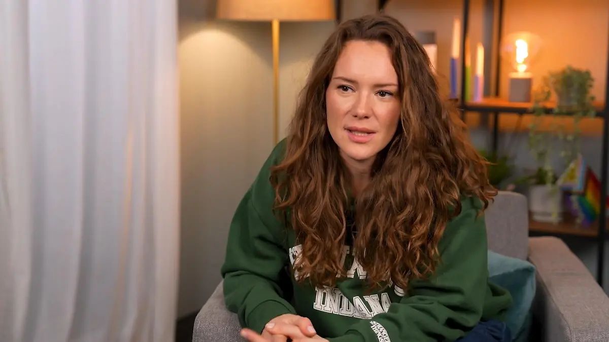 SIE spielt Valeas Mutter! AWZ-Neuzugang verrät Emmas Absichten Luisa Binger im Willkommens-Interview