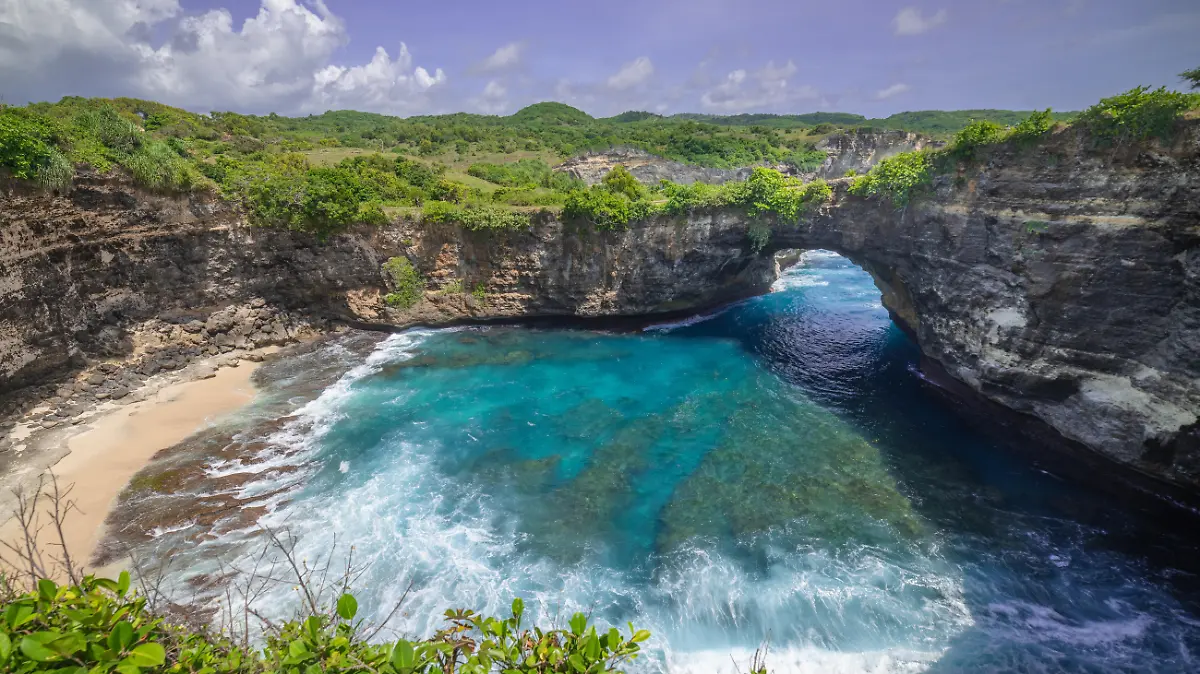 Urlaubsparadies-greift-durch-Einreise-nur-noch-mit-Kontoauszug