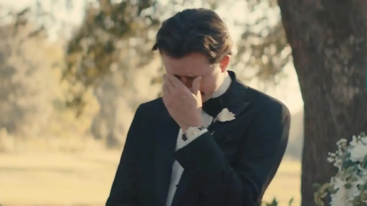 Kurz vor Jawort! Tyler (29) bricht in Tränen aus − weil Braut ihn DAMIT überrascht Herzzerreißende Stimme aus dem Jenseits