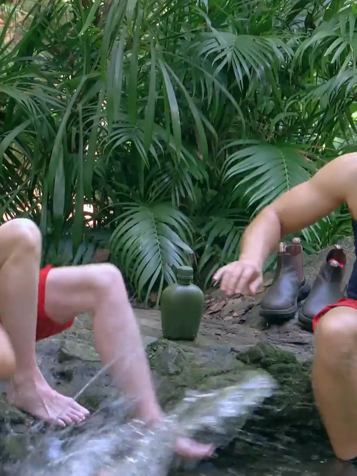 Bild zu: "Absturz! Ist das böse Auge schuld? Eva ist sich sicher"