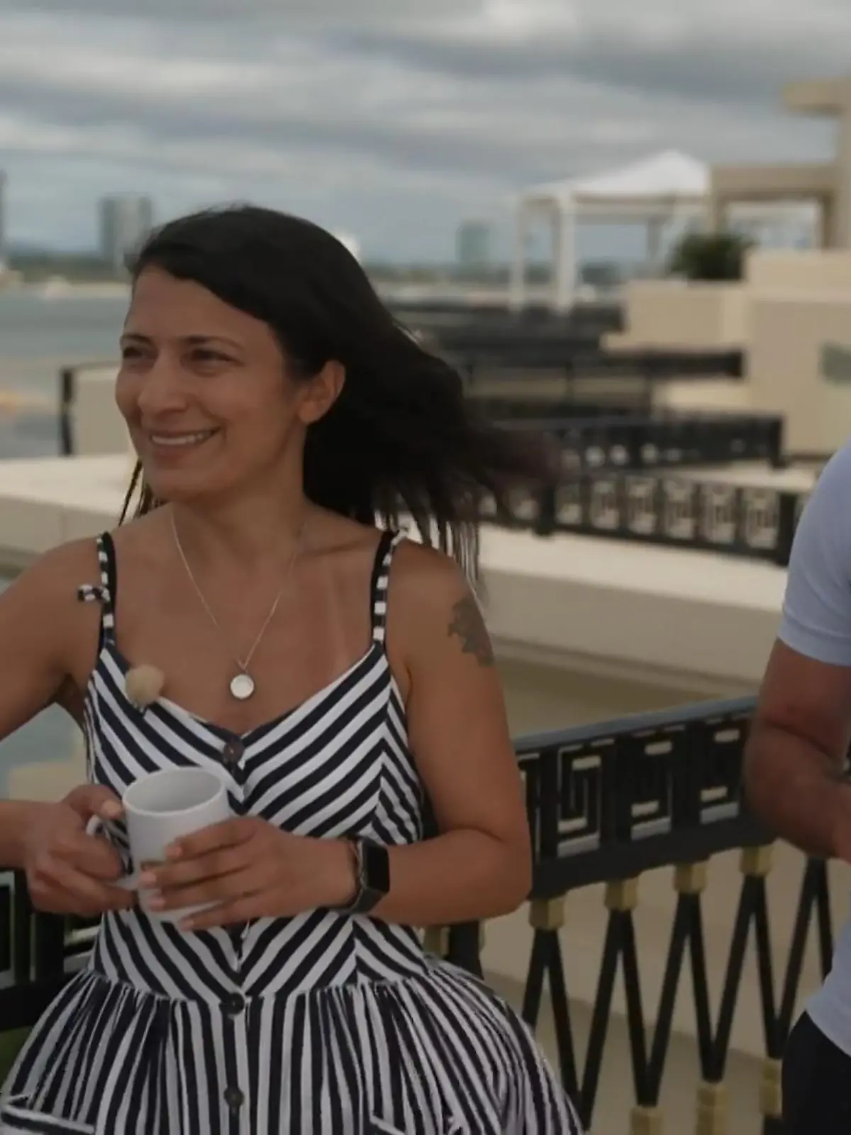 Bild zu: "Das sagen die Begleiter zu Umuts und Ariels Fake-Lovestory"