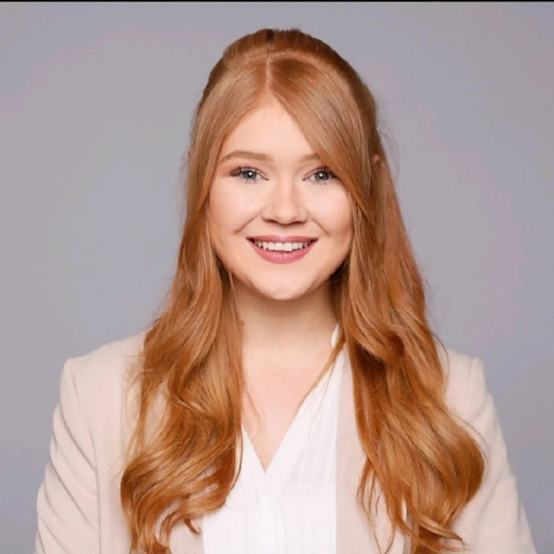 jana-kerzmann-seo-redakteurin-bei-rtl.png