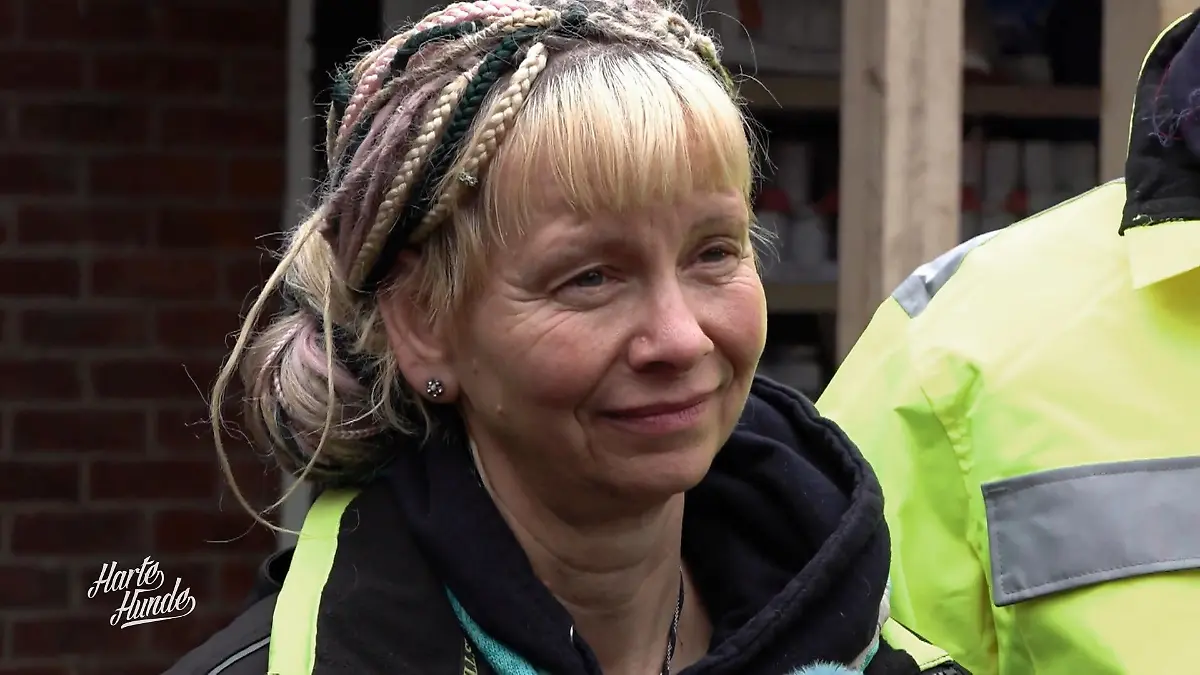 Abnahme mit Herz und Pfoten Enspurt vor der Übergabe