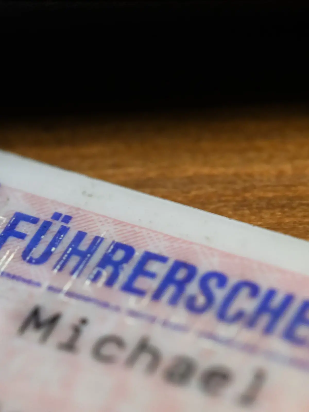 Bild zu: "Berliner CDU will Rabeneltern die Führerscheine wegnehmen"