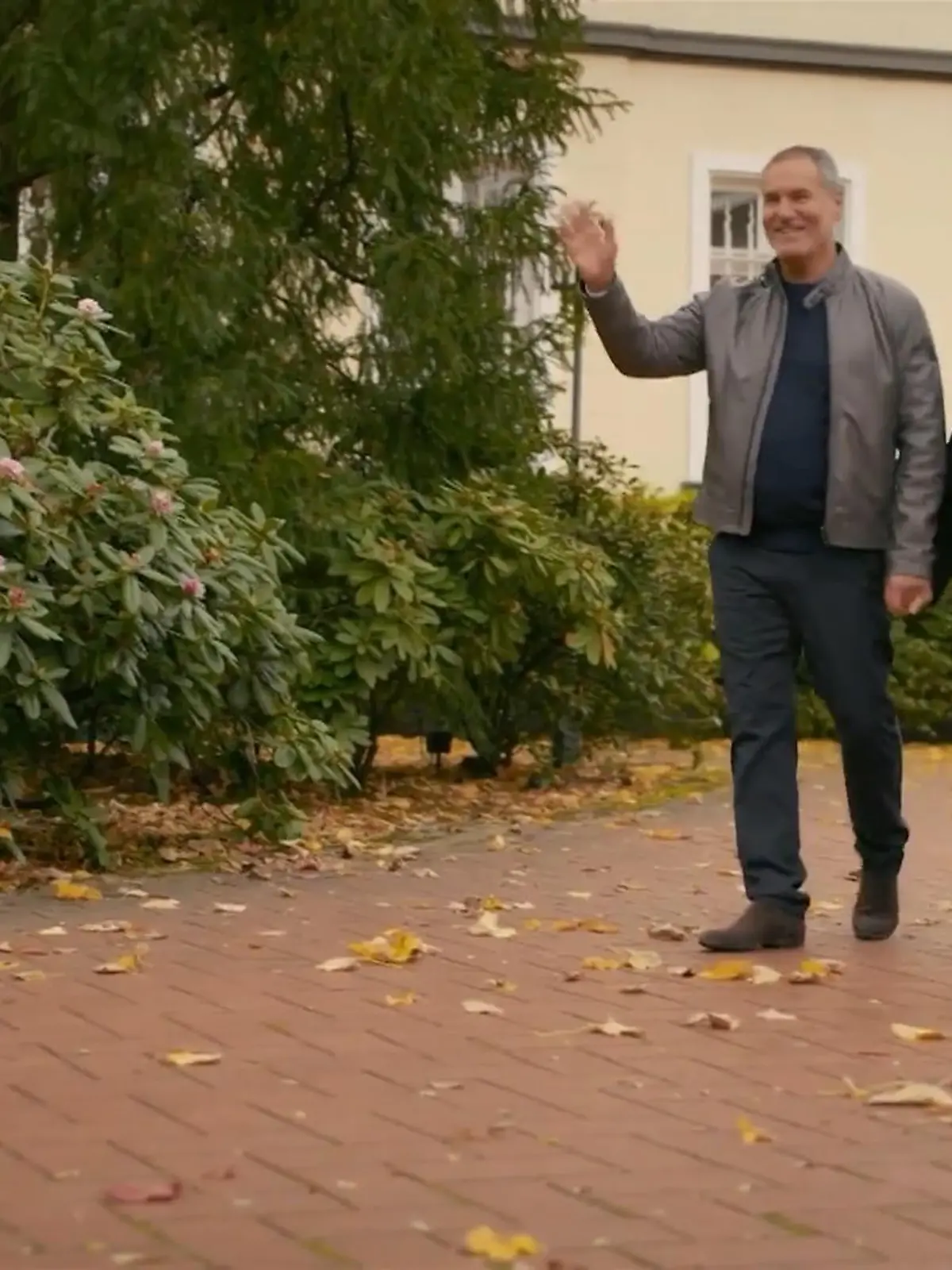 Bild zu: "SIE verabschiedet sich aus Essen"