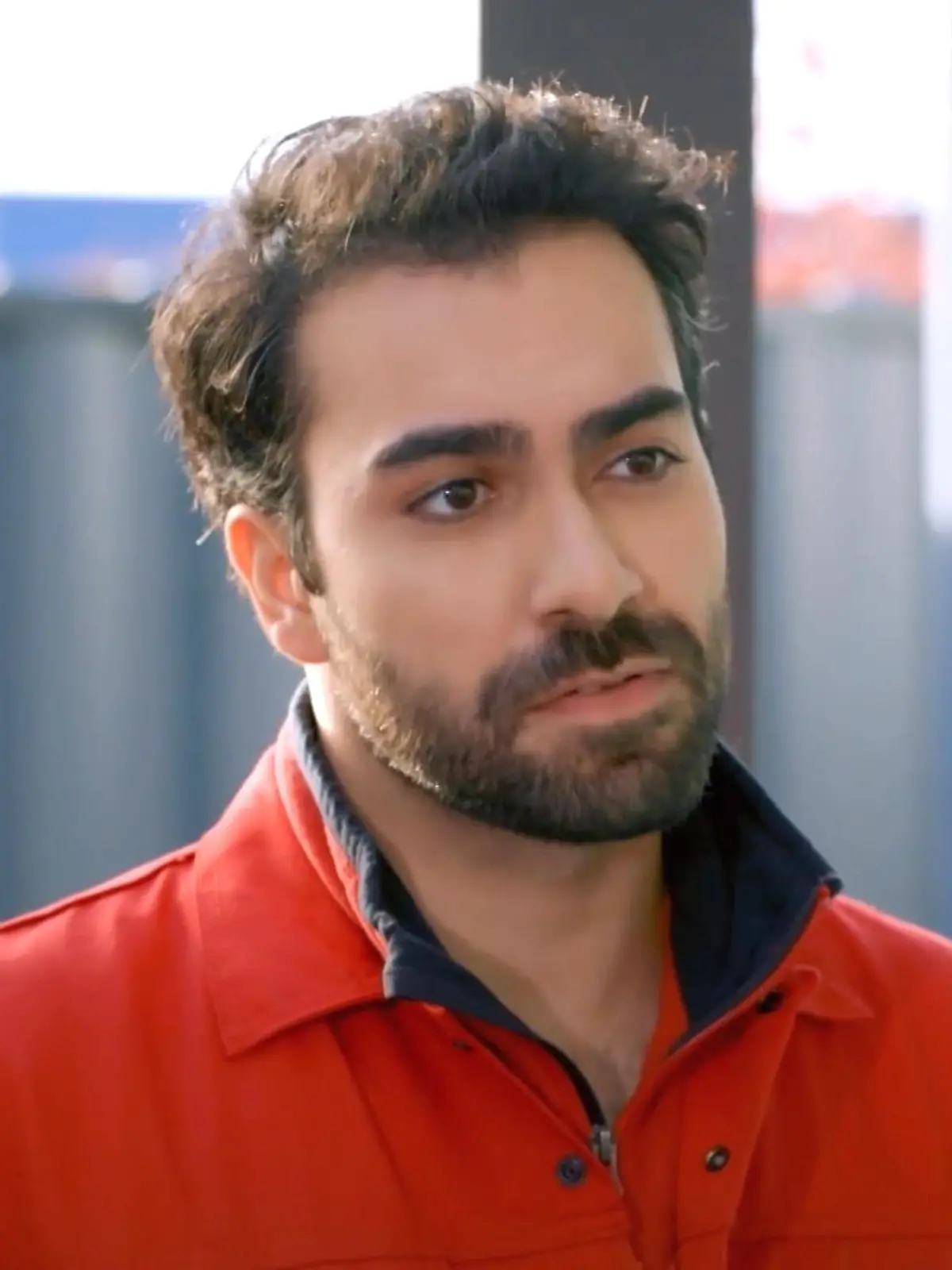 Unter uns: Baris bietet sich Micaela als Verhandlungspartner an