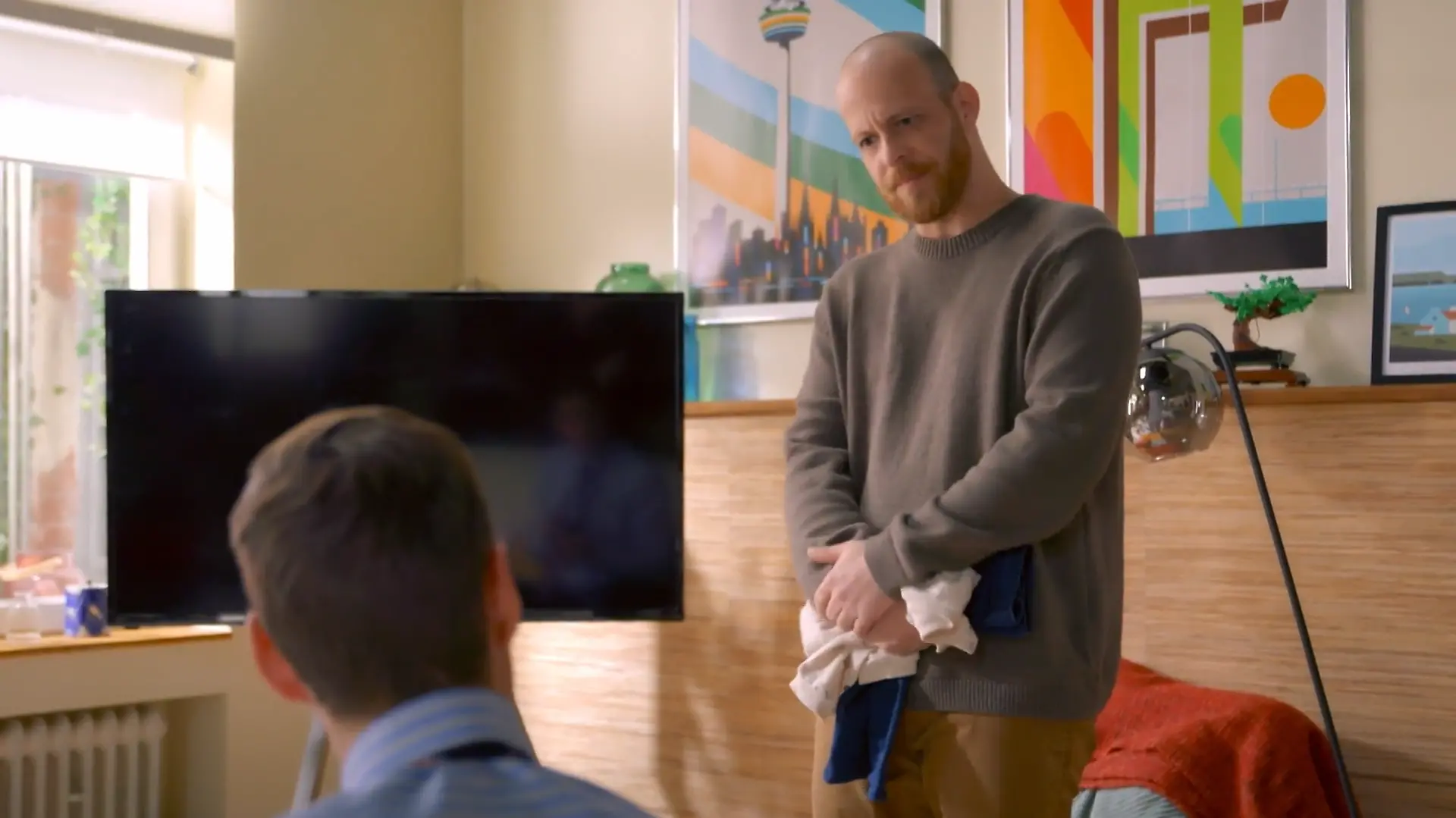 Ringo und Tobias sind wieder am Streiten, dieses Mal wegen eines unüberlegten Spruches zum Vatersein