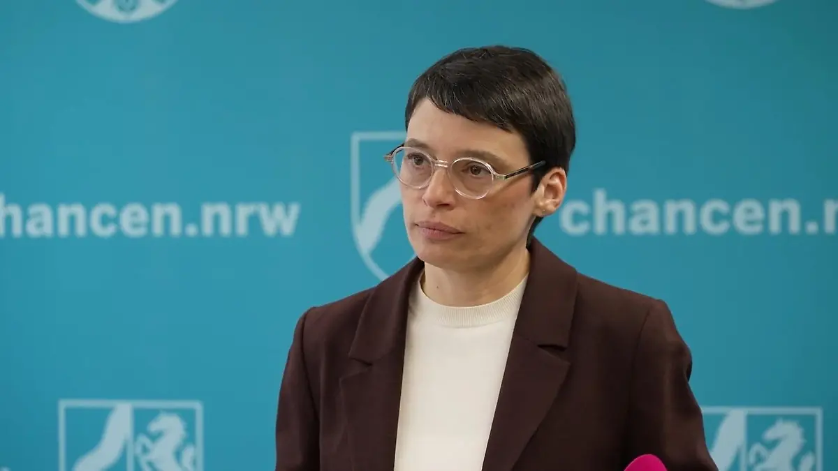 Ministerin Paul zurückgetreten Wechsel im Fluchtministerium