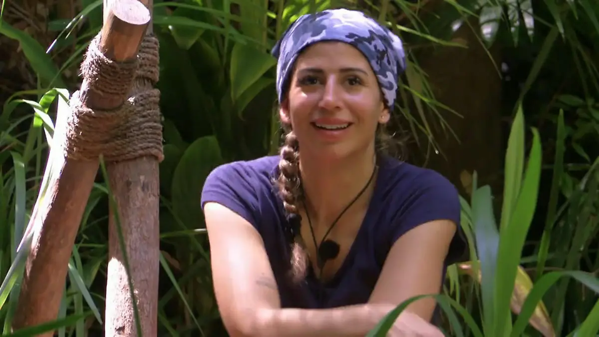 Eva stichelt das ganze Camp auf: Ariel sei 'eiskalt berechnend' Hetz-Alarm im Camp!