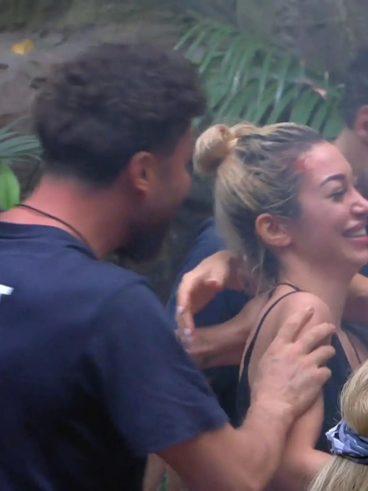 Bild zu: "Camp in Ekstase: Die Zeit von Reis und Bohnen ist vorbei!"