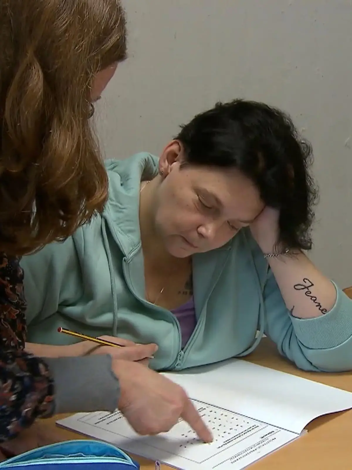 Bild zu: "Als Analphabetin durchs Leben – Jessica wagt den Neuanfang"