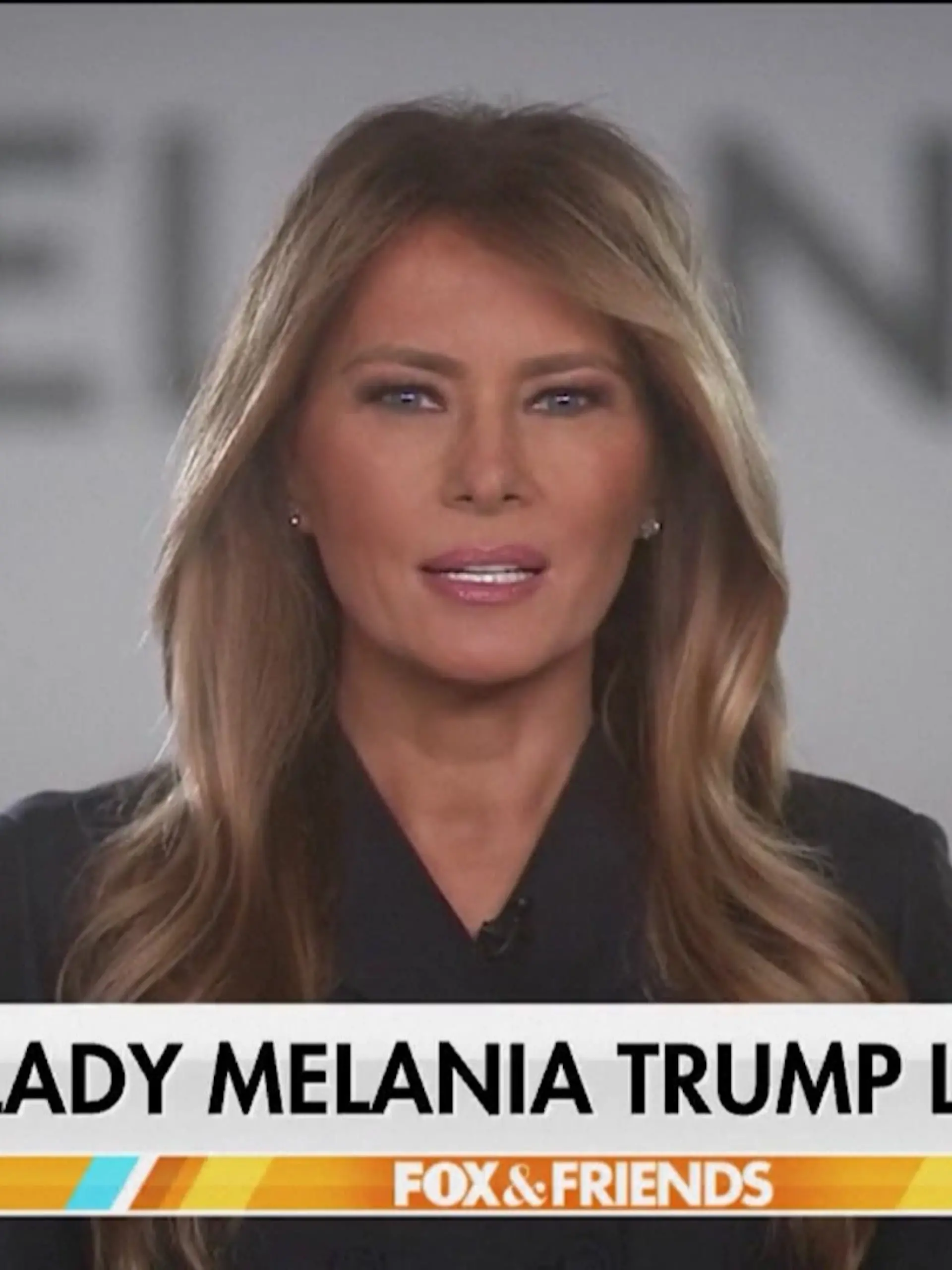 Bild zu: "Schickt Donald Trump jetzt seine Frau vor? Plötzlich meldet sich Melania zu Wort"