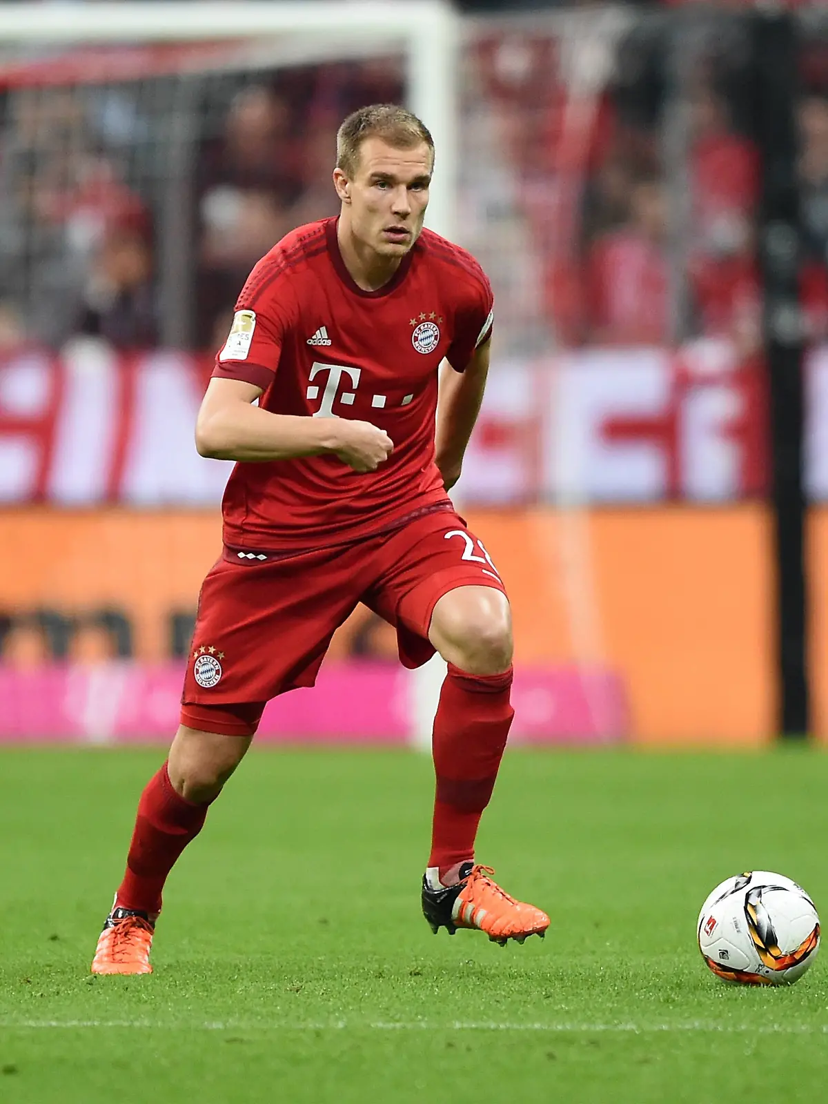 Bild zu: "„Würde ihn heute stolz machen”: Ex-Bayern-Star spricht über Tod seines Vaters"