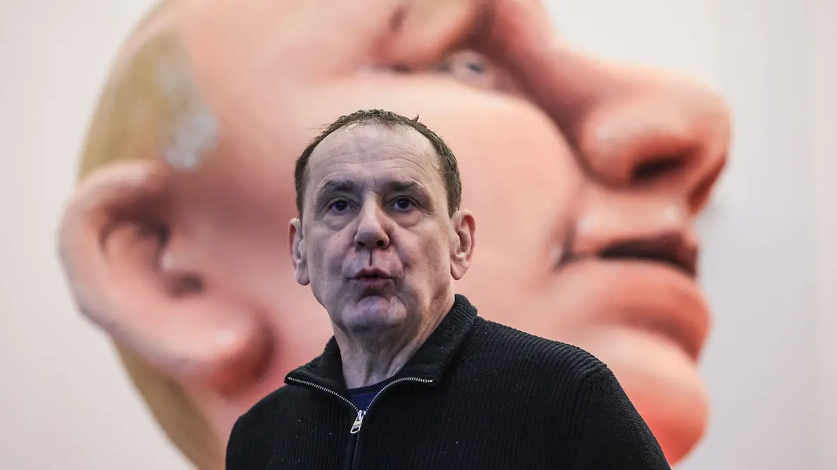 Jacques-Tilly-in-Russland-angeklagt-D-sseldorfer-Wagenbauer-steht-im-Visier-des-Kremels