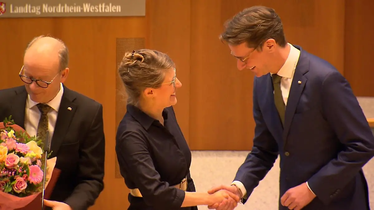 Schäffer als NRW-Fluchtministerin vereidigt Nach Paul-Rücktritt