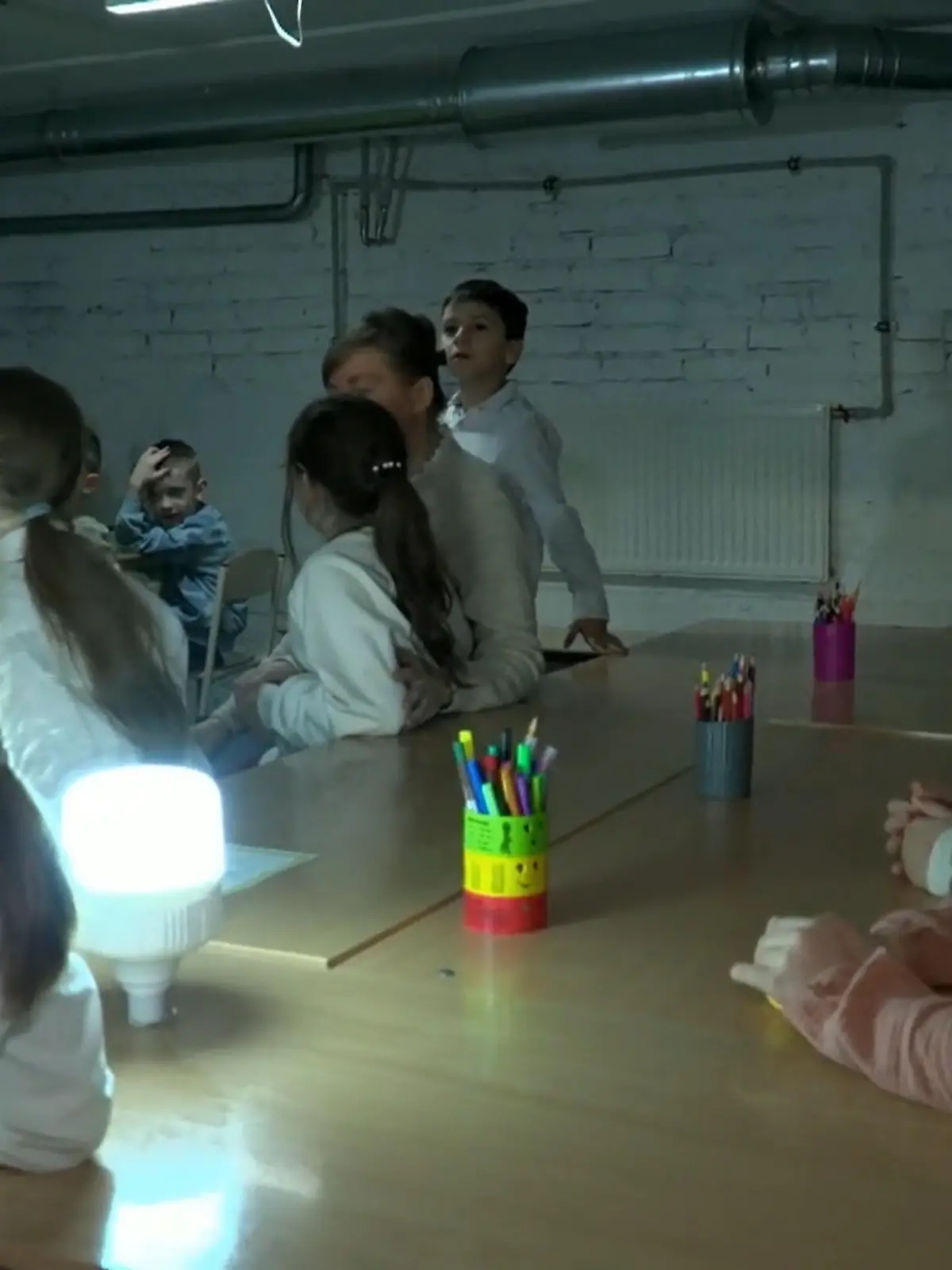 Bild zu: "Generatoren für die Kinder in Kiew"