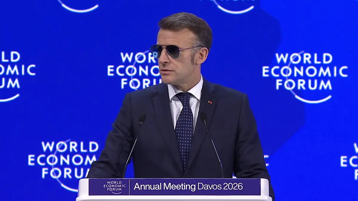 Macron wird zum Popstar! Präsident geht mit DIESEM Hit viral Rede läuft jetzt im Club