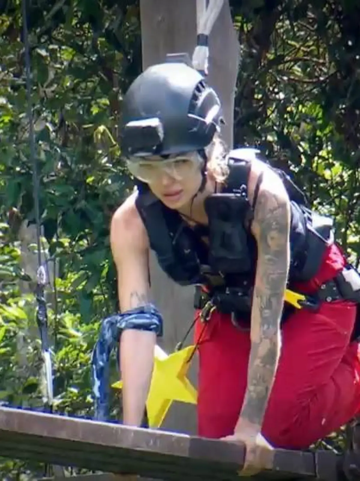 Bild zu: "Nervenprobe: Harte Dschungelprüfung und Ärger um Regelverstöße"